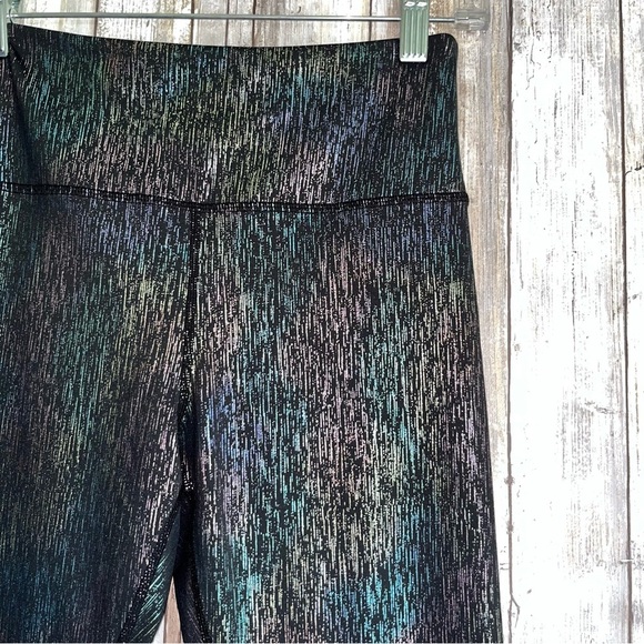 Zyia Vertical Mirage Light N Tight Leggings - Picture 4 of 8